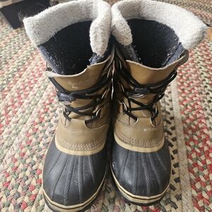 Sorel MENS 7 / WOMENS 8 SOREL Tan & Black Waterproof Winter Boots